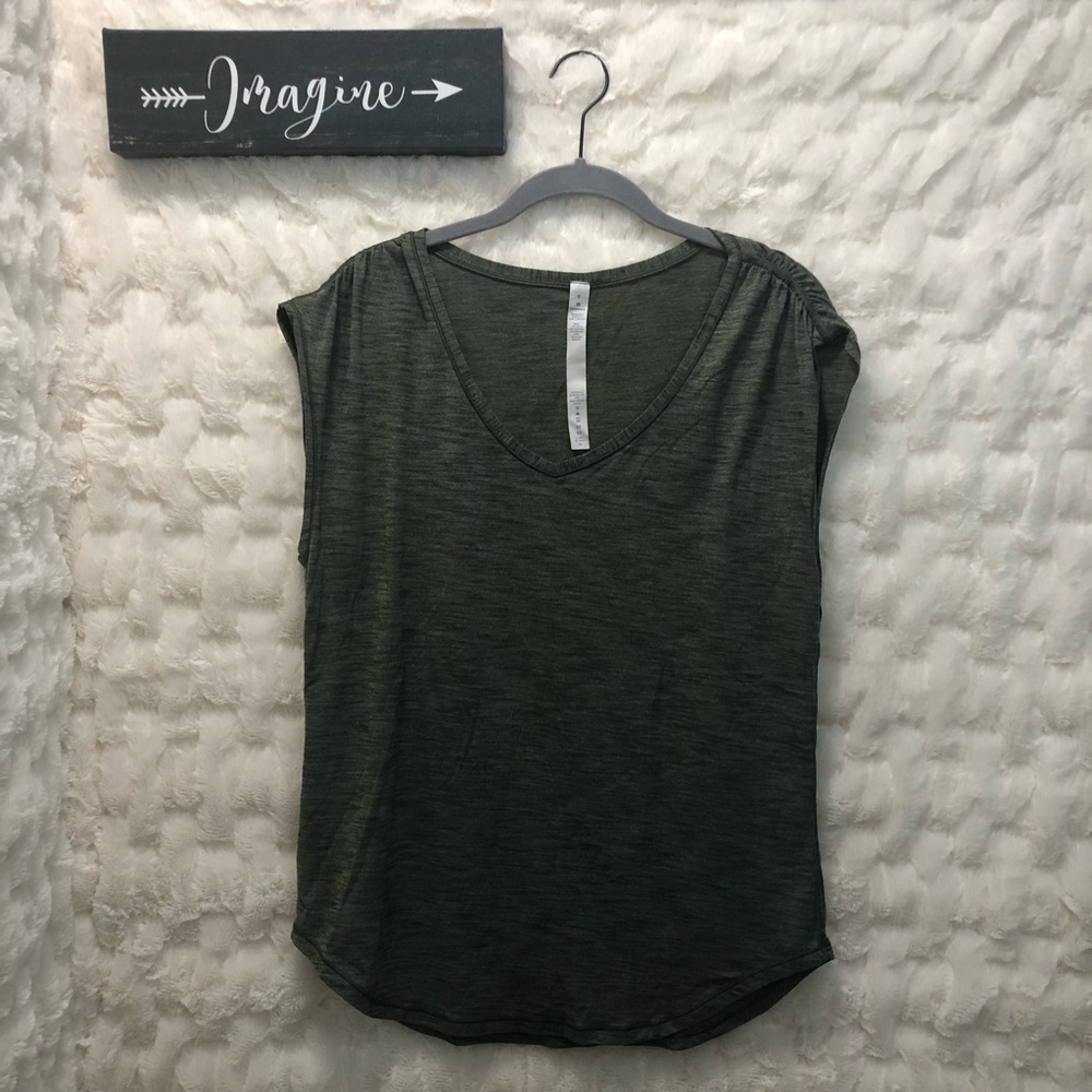 Lululemon Short Sleeve/Tank Top